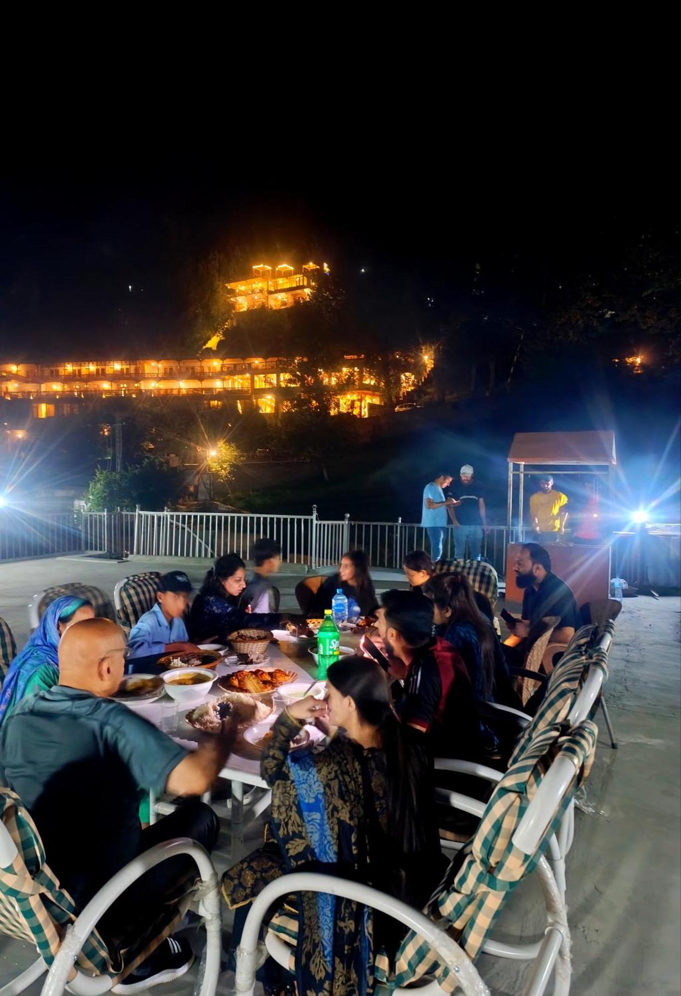 Hunza Lounge Karimabad (Hunza) Exterior foto